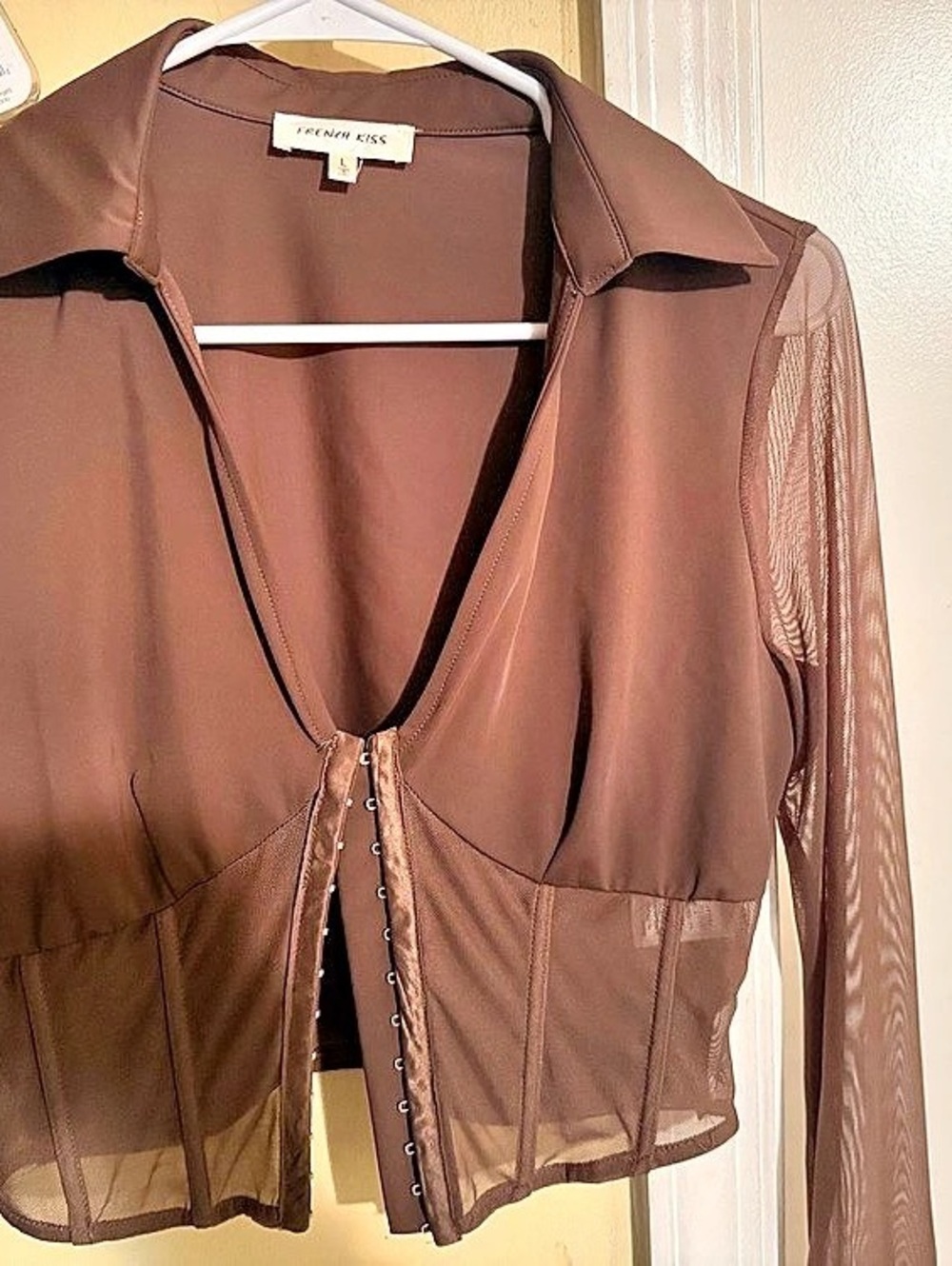 French Kiss Women's Brown Sheer Sleeve Top Like New
